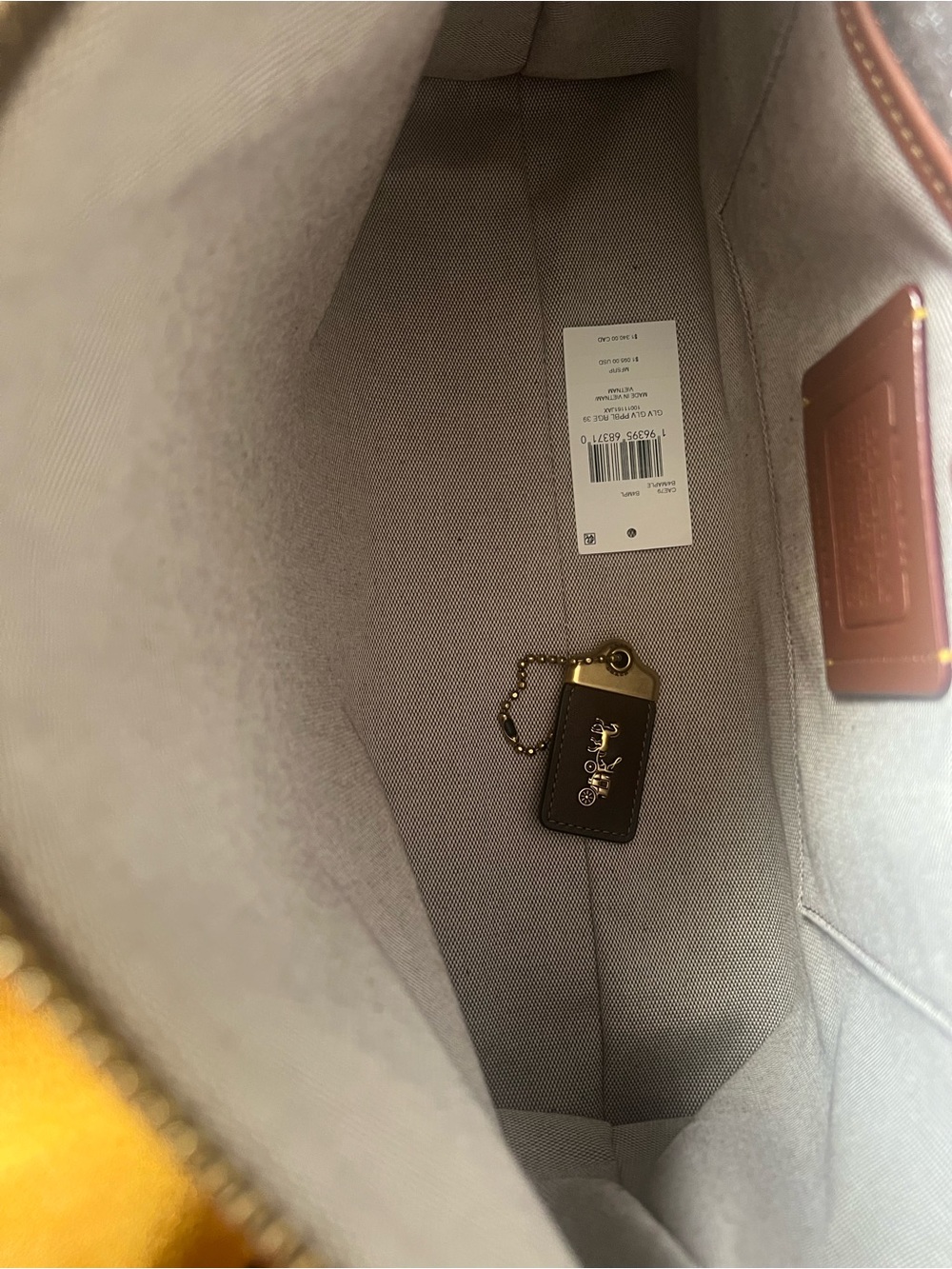 Coach 1941 Maple Rogue 39 - Picture 7 of 8